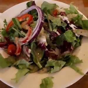 Salat im Hofbräuhaus